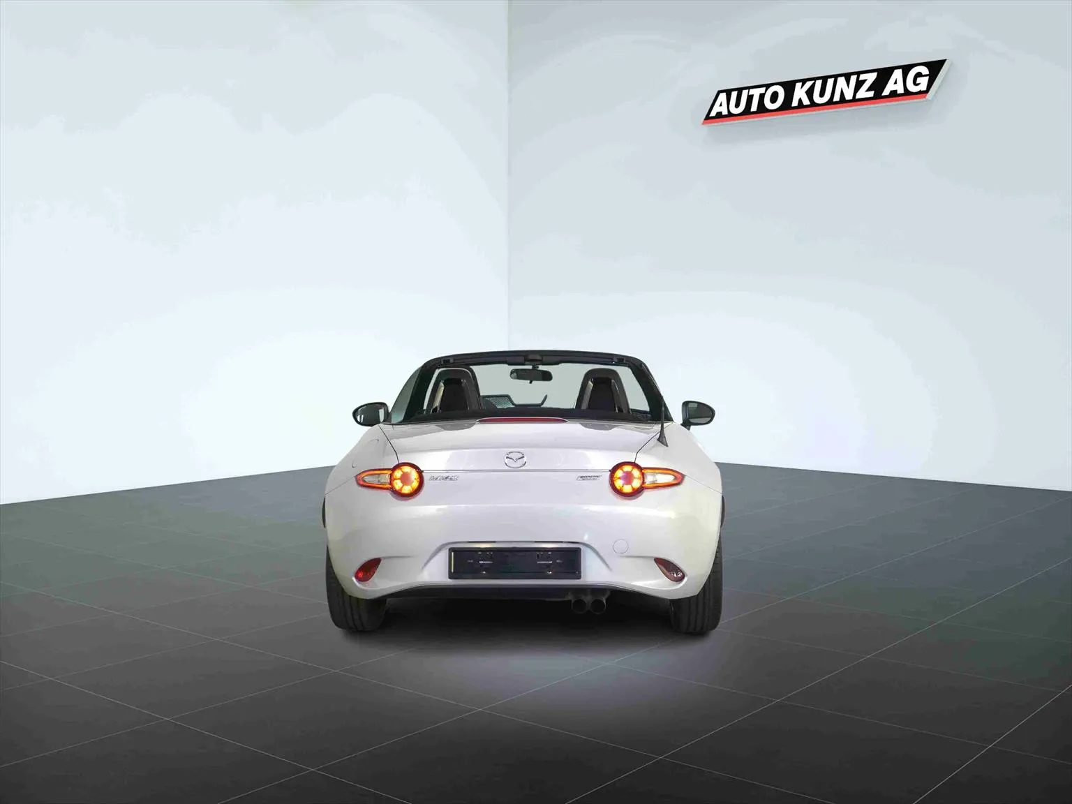 Mazda MX-5 SKYACTIV-G 160 Ambit  Image 4