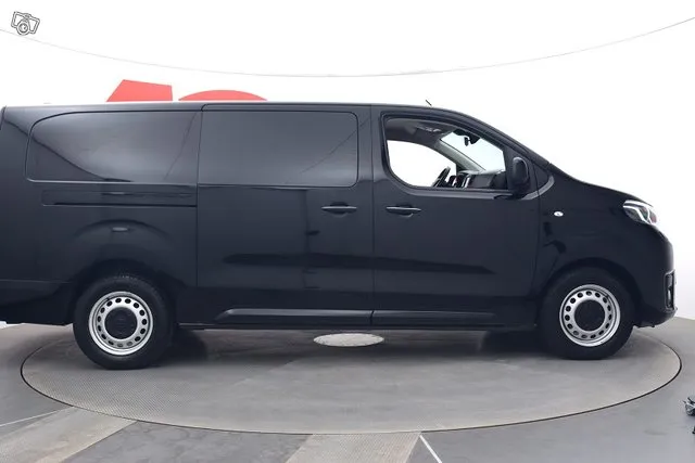 Toyota Proace L2 2,0 D 180 Automaatti 5-ovinen - Toyota Approved -turva / Pro Style & Navi -paketit / Mukavuusväliseinä / ALV Image 6