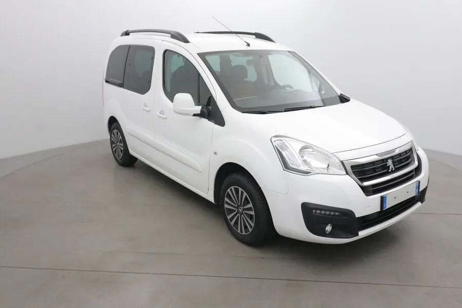 Peugeot PARTNER TEPEE 1.6 BLUEHDI 100 ACTIVE Image 1