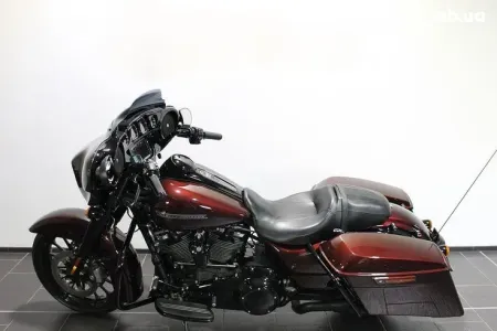 Harley-Davidson FLHXS